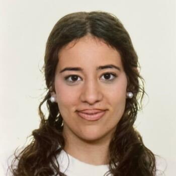 Niñera Peligros: Paula