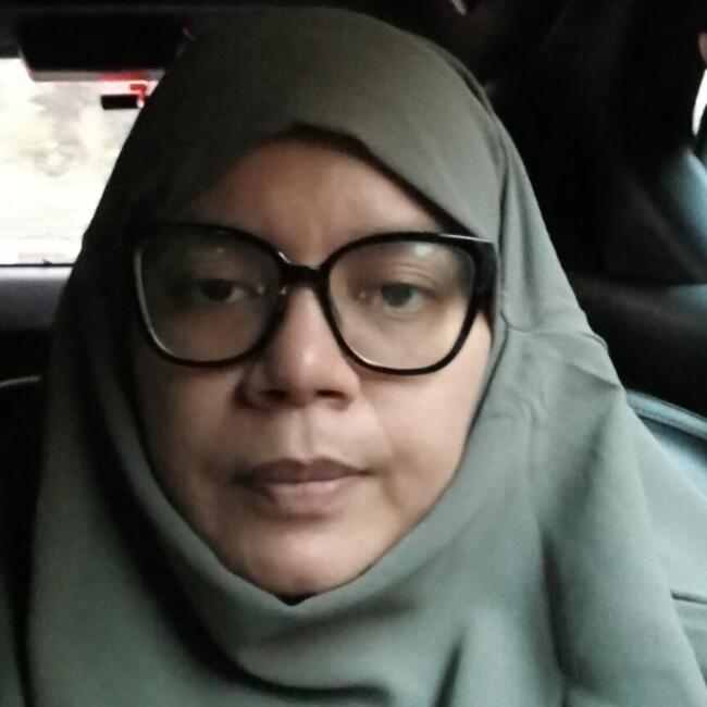 Lowongan pekerjaan babysitting di Jakarta: Intan