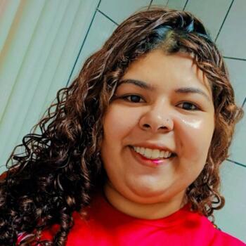 Babysitter Botucatu: Pamela