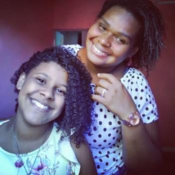 Agência de babás Belford Roxo: Lidiane