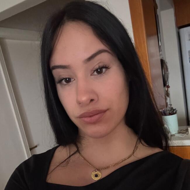 Babysitter in Avlonas: Αναστασία