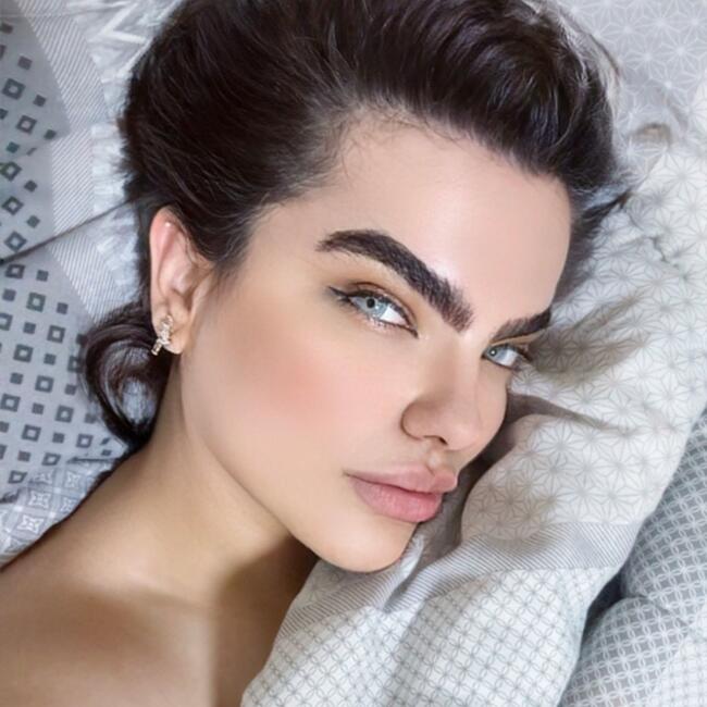 Emprego de babá em Santa Luzia: Jéssyca