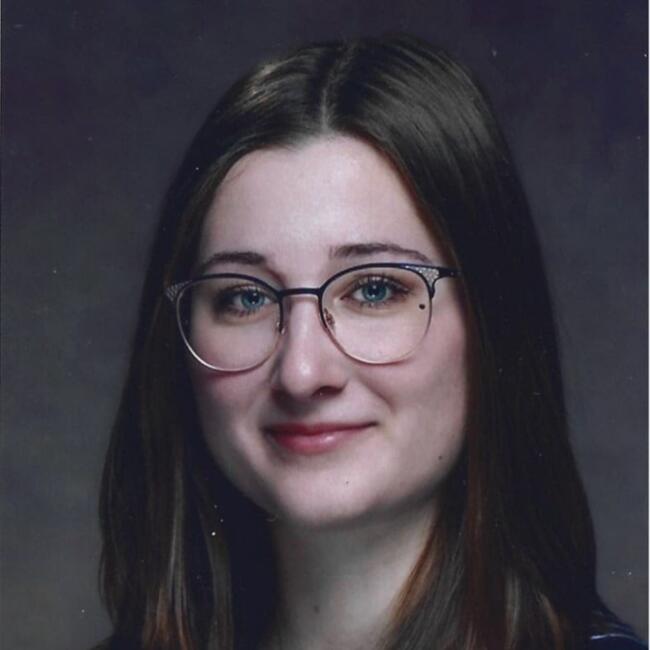 Babysitter in Komárom: Zsófia