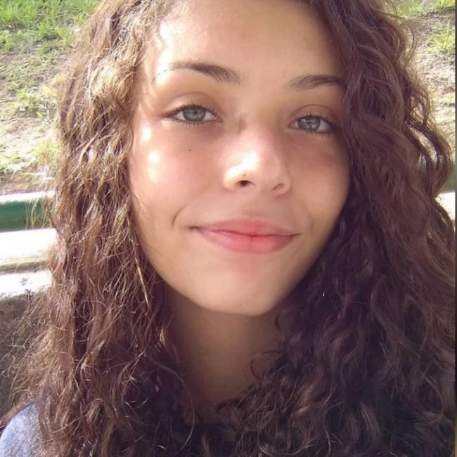 Babysitter in Ribeirão das Neves: Maria Alice