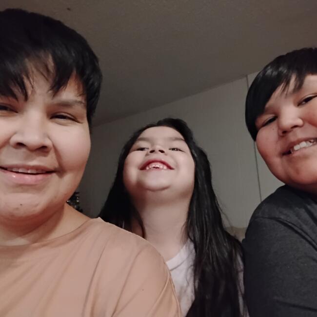 Trabajo para niñera en Calgary: Raven