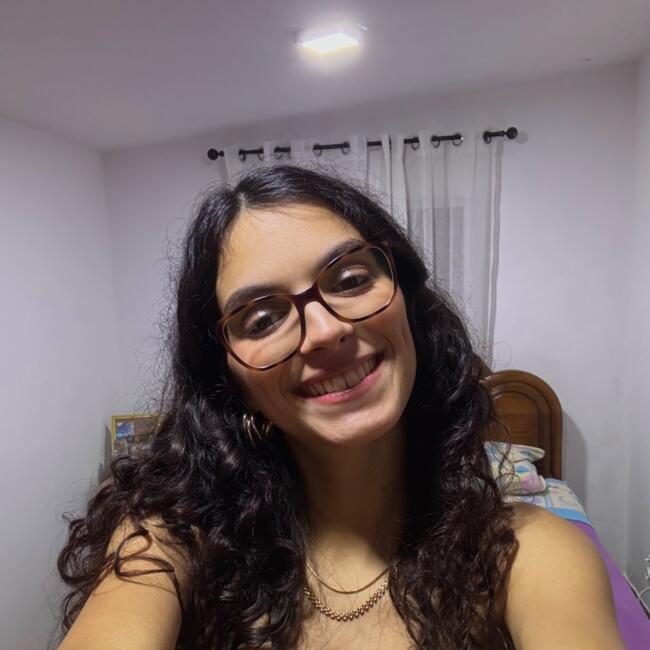 Trabalho de babysitting em Funchal: Matilde