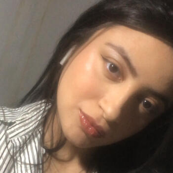 Babá Goiânia: Lucy