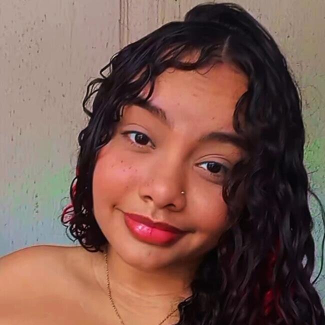 Babá em Belém: Adila Karoline