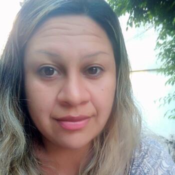Babysitter in Tigre: Lu