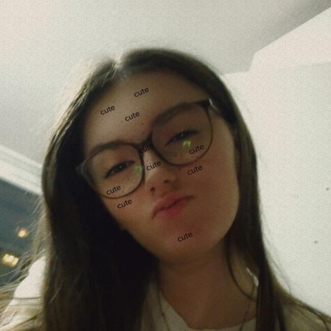 Babysitter in Villeneuve-d'Ascq: Léa