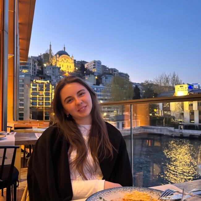 Babysitter in Albinea: Adelaide