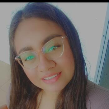 Babysitter in Guayaquil: Angelica