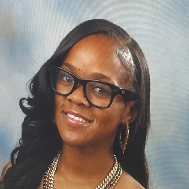 Babysitter in Victorville: Amilli