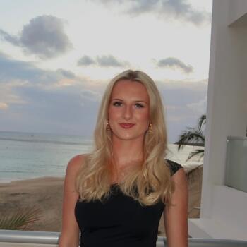Babysitter in De Haan: Alice