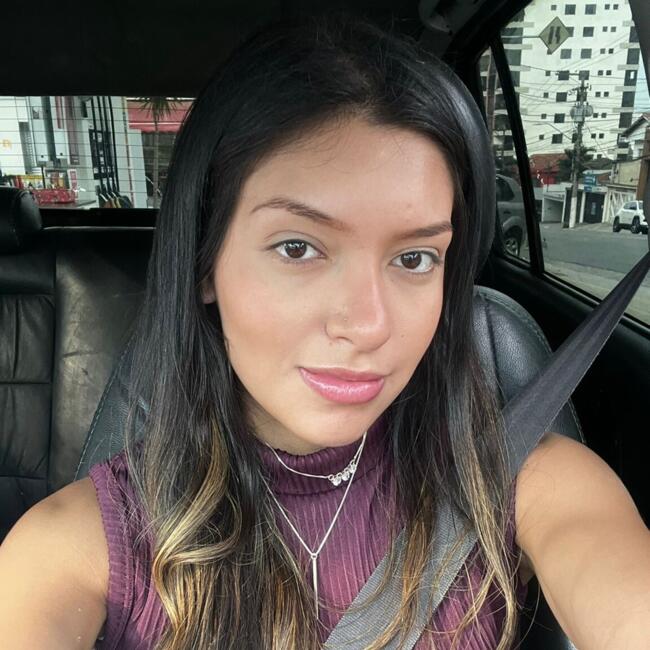 Babysitter in Santo André: Brendha