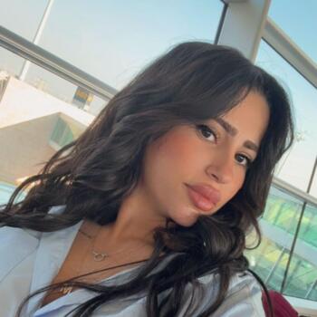 İstanbul bölgesinde bebek bakıcılığı işi: Bebek bakıcısı iş ilanı Merve