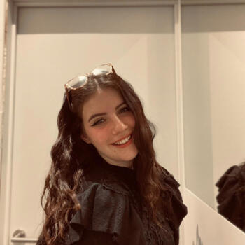 Babysitter Stabroek: Margo