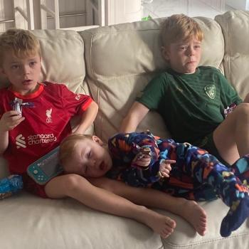 Babysitting job in Killarney: babysitting job Kellyanne