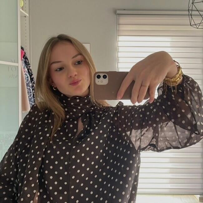 Babysitter in Assesse: Kérylis