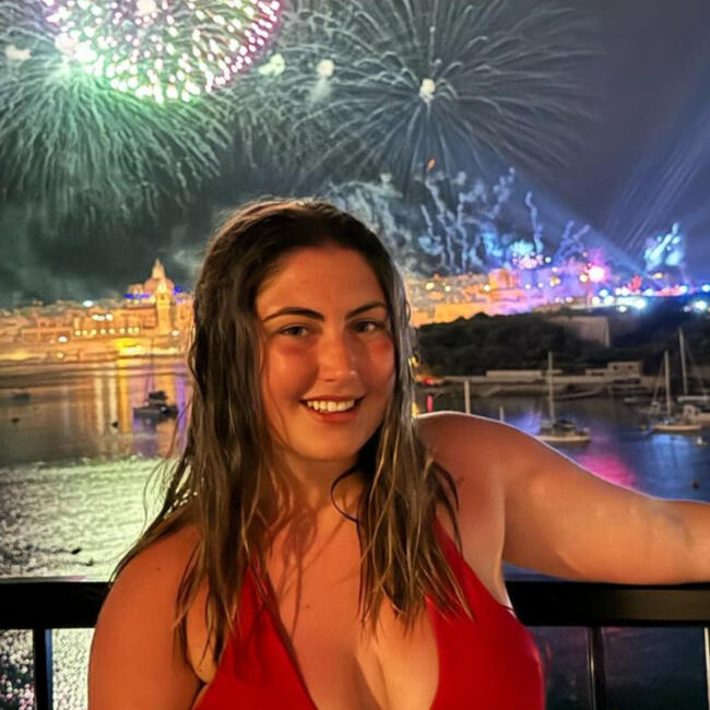 Babysitter in Luxemburg: Laura