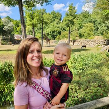 Poptávka hlídání dětí v Dřísy: poptávka hlídání dětí Nikola