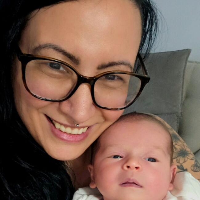 Babysitter in Rolândia: Gabriella