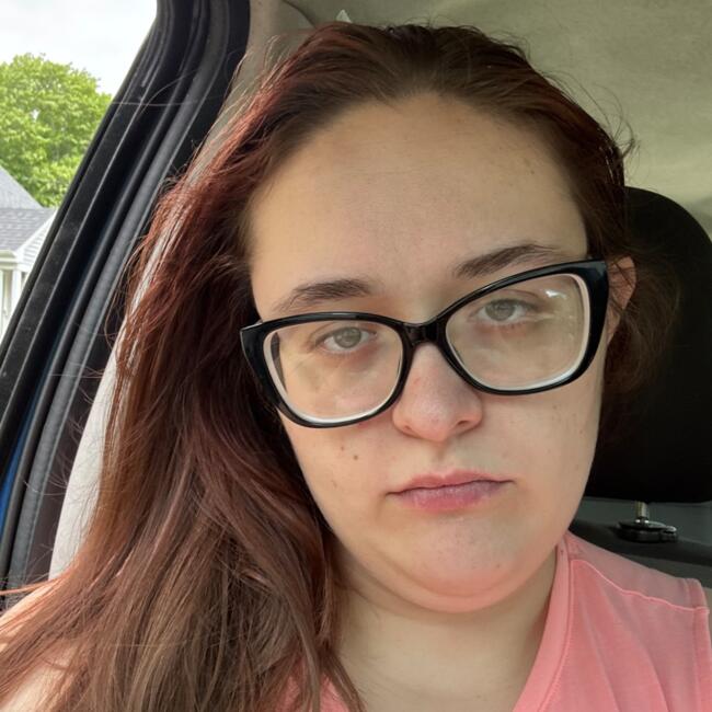 Babysitter in Norton: Justine