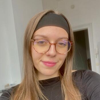 Babysitter στην περιοχή Λιέγη: Rose