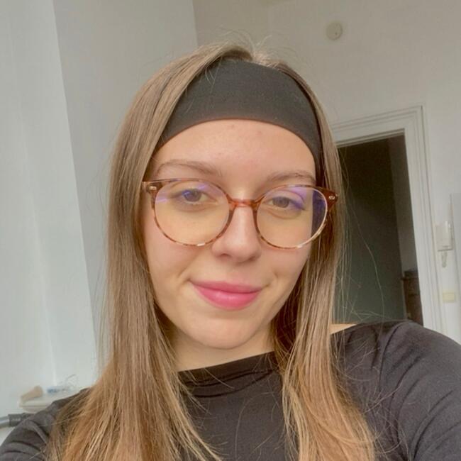 Babysitter in Luik: Rose