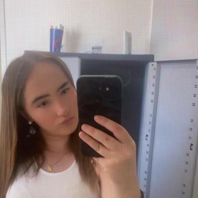 Babysitter in Sauvian: Ilona