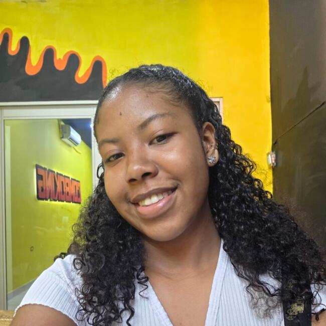 Babysitter in Medellín: Samy Valentina