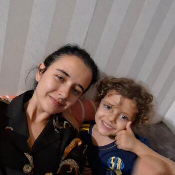 Babysitting job in Uberlândia: babysitting job Marcela