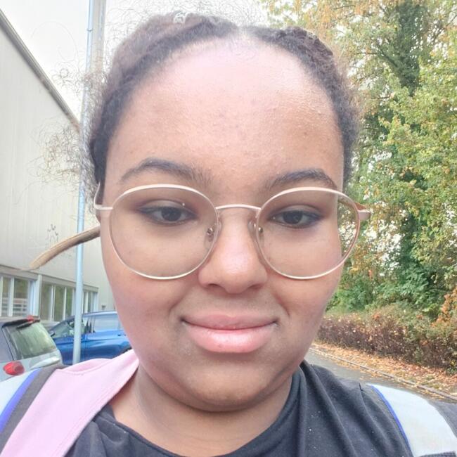 Babysitter in Zurich: Valeria