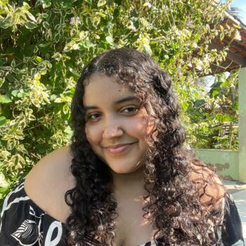 Babysitter Fortaleza: Vitoria Silva 