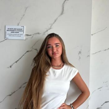 Babysitter Levittown: Shayana