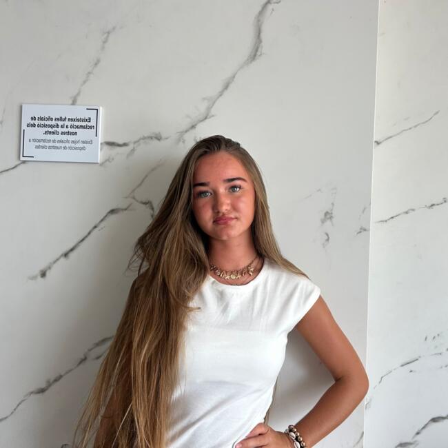 Babysitter in Levittown: Shayana