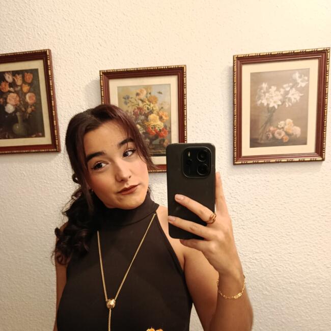 Babysitter in Granada: Claudia