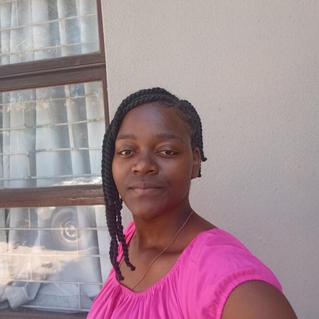 Babysitter in Cape Town: Leona