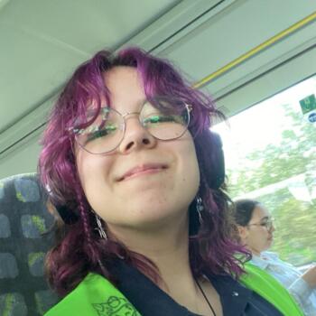 Babysitter in Nozay (Pays de la Loire): Léa