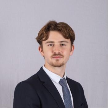 Babysitter in Saint-Maur-des-Fossés: Hugo