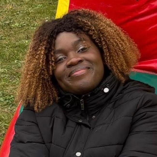 Babysitter in Landen: Accacia