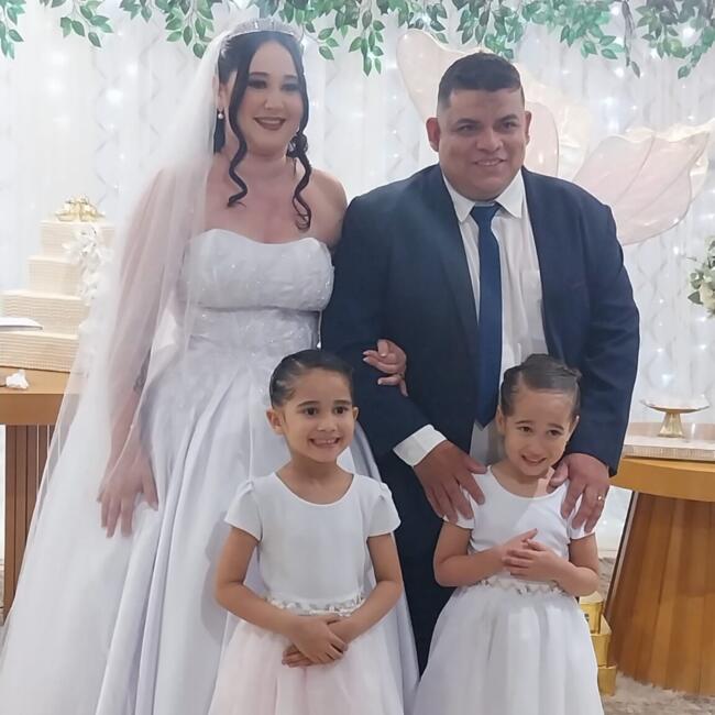 Emprego de babá em Brasília: Rafael