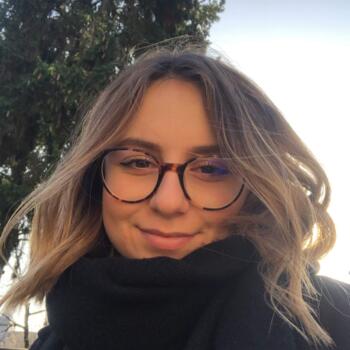 Baby-sitter in Tours: Louise
