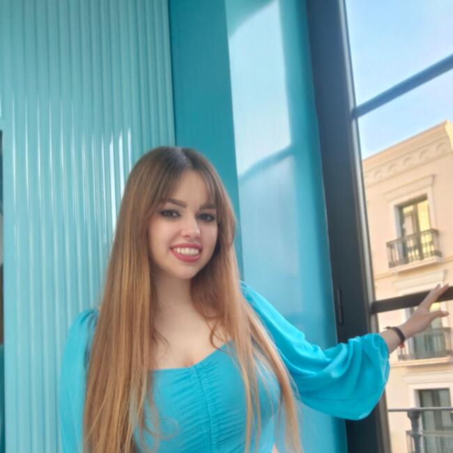 Babysitter in Granada: Carmina