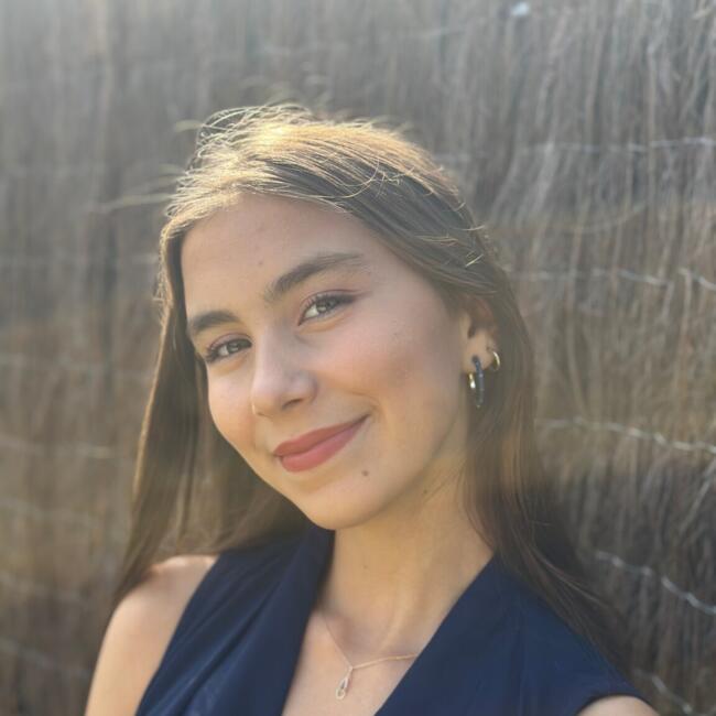 Babysitter in Morsang-sur-Orge: Emma