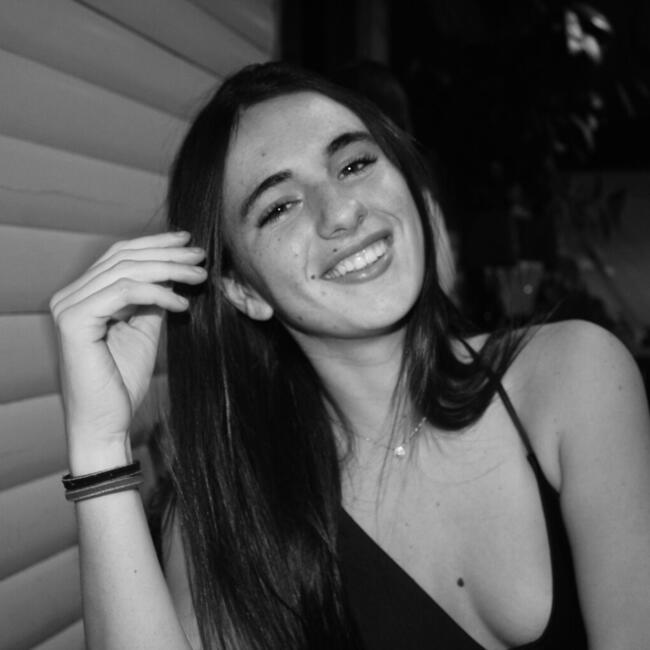 Babysitter in Cogoleto: Silvia