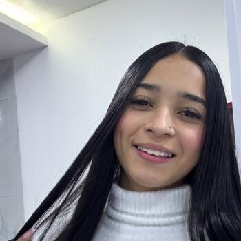 Babysitter in Noisy-le-Sec: Manuela