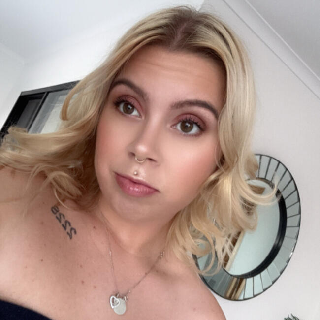 Babysitting job in Moore Park: Zarah