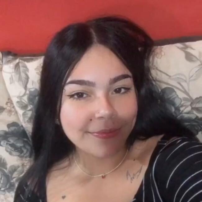 Babá em Caxias do Sul: Larissa