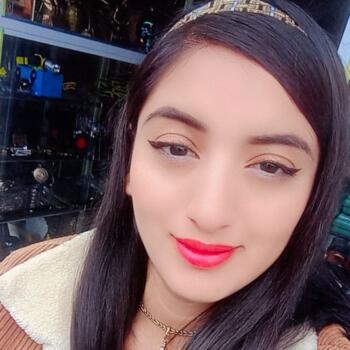 Babysitter in Quito: Caro